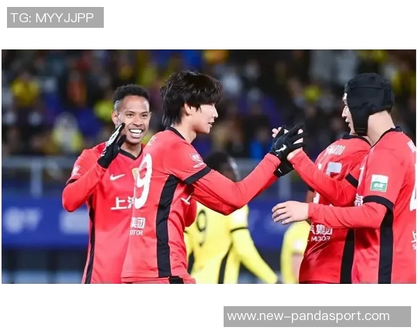 中超争冠概率分析海港开局强势第18轮跌至低谷